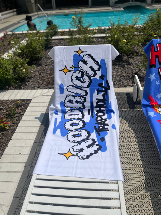 White Lighting Blot Beach Towel